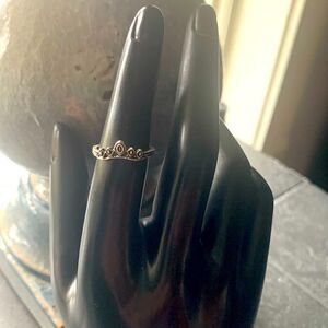 Dainty Crown ring, in Silver, Unmarked